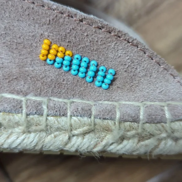 Ubuntu Handmade Suede Slip On Shoe 9.5 W - Picture 8 of 9